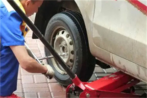 康马附近拖车24小时服务热线电话